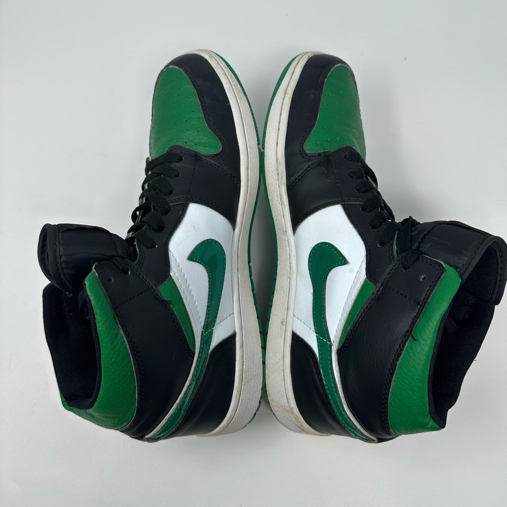 Air Jordan 1 Mid Shoe Black and Green Nike Men's size 10.5 - Picture 3 of 15